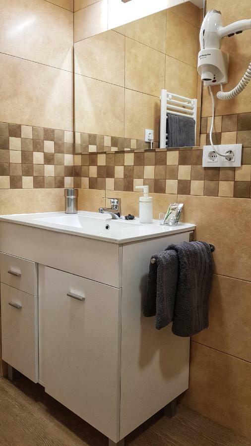 Loft Yolanda Centro Apartment Cuenca  Bagian luar foto